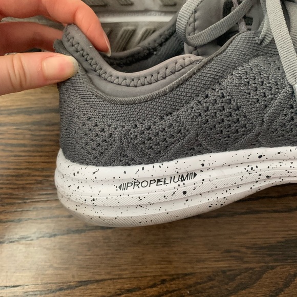 Good Condition APL Techloom Phantom Men’s Size 9 Gray - Picture 6 of 10